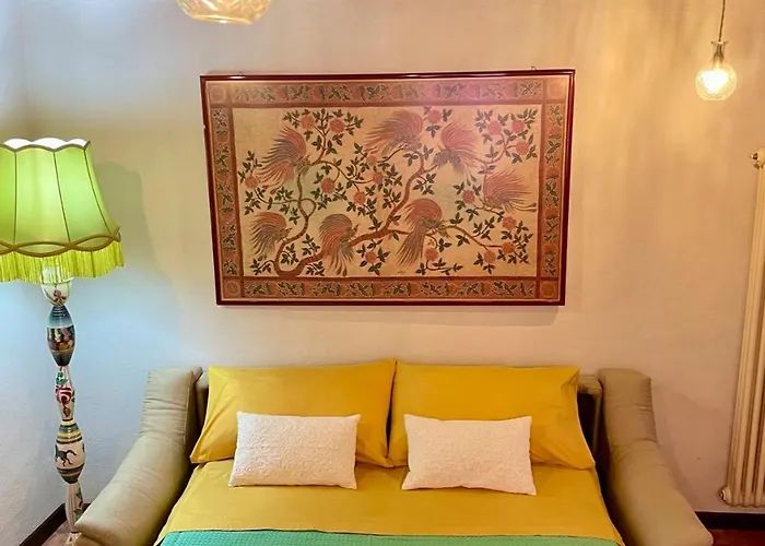 La Gialla Di Via Silvano 12 Ferienhaus *