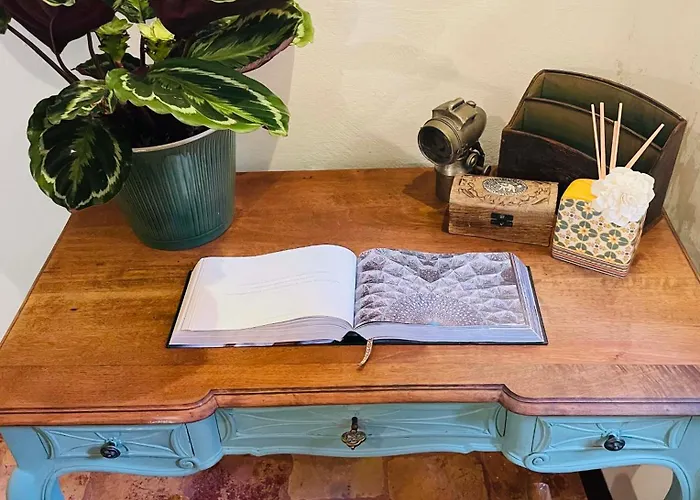 La Gialla Di Via Silvano 12 * Monforte dʼAlba